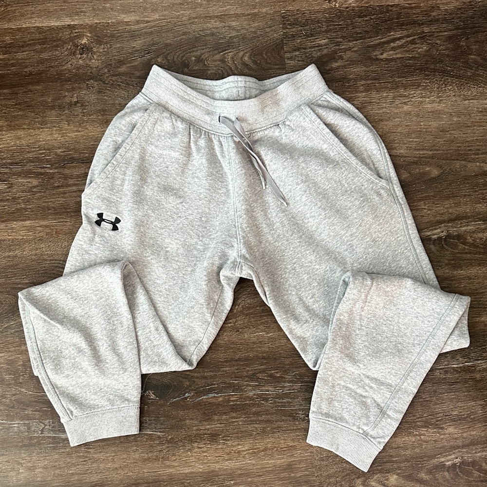 Under Armour Men's Heather Gray Sweatpants